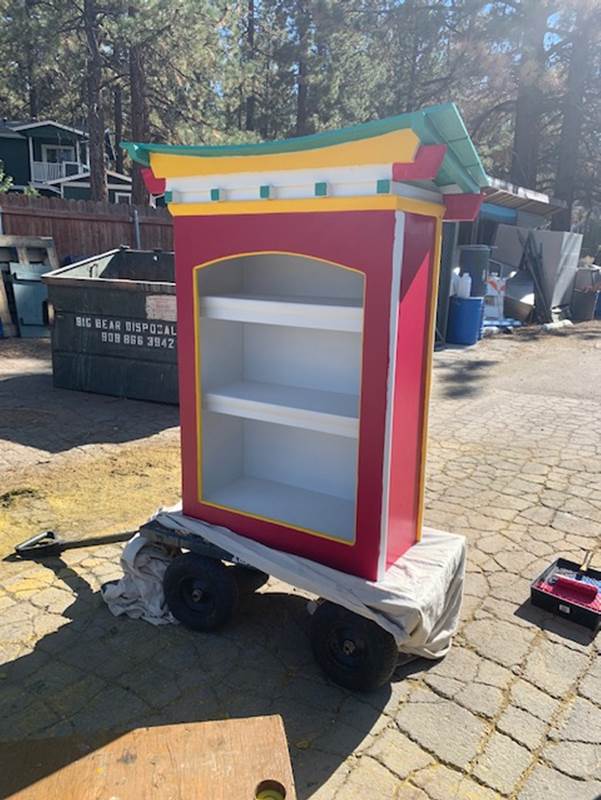 Image of lending library post before being installed
