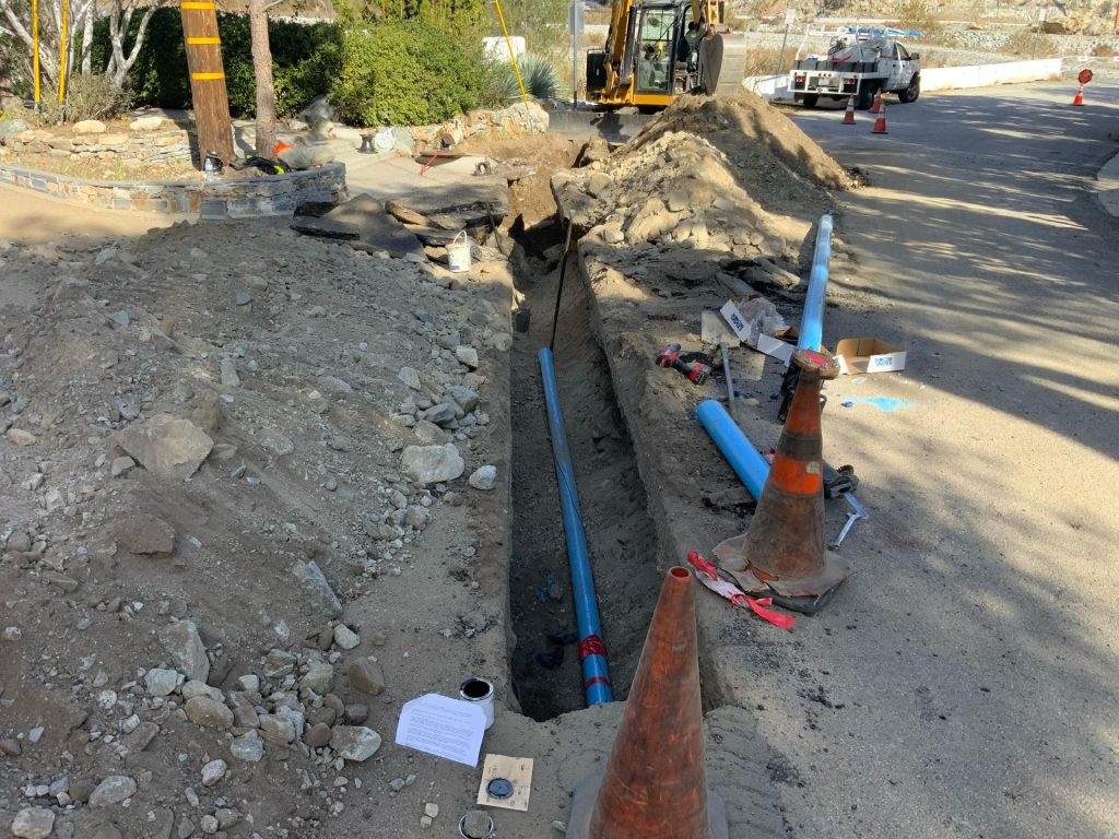 Lytle Creek pipe being laid 2